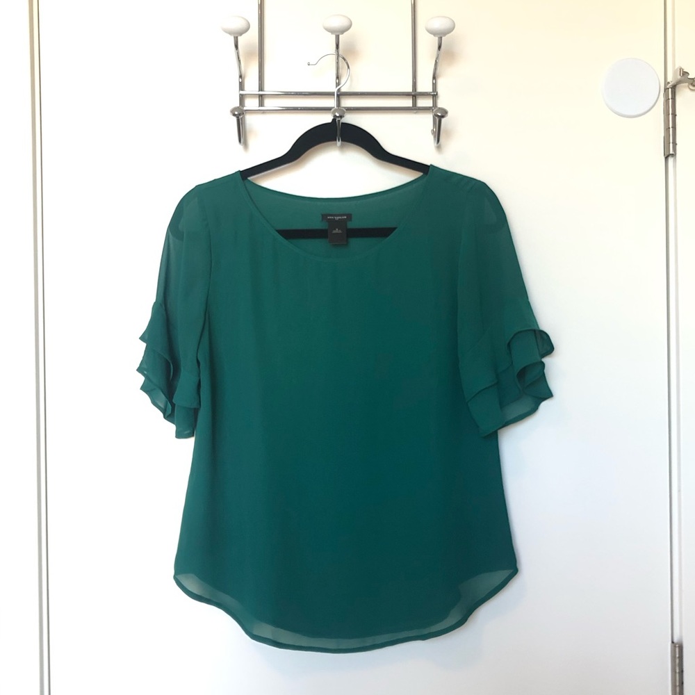 Ann Taylor Emerald Flutter Sleeve Top
